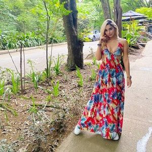 Summer backless dress